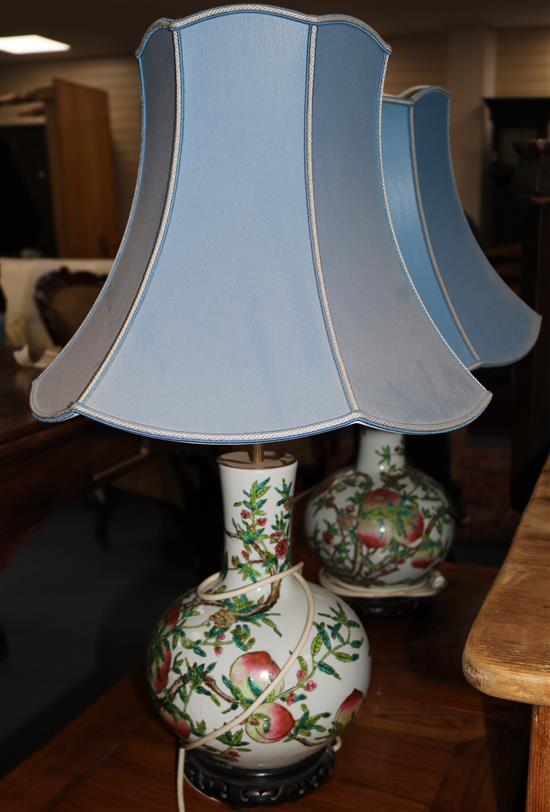 A pair of table lamps